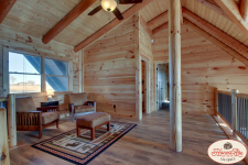 Upstairs-Sitting-Area-01-001